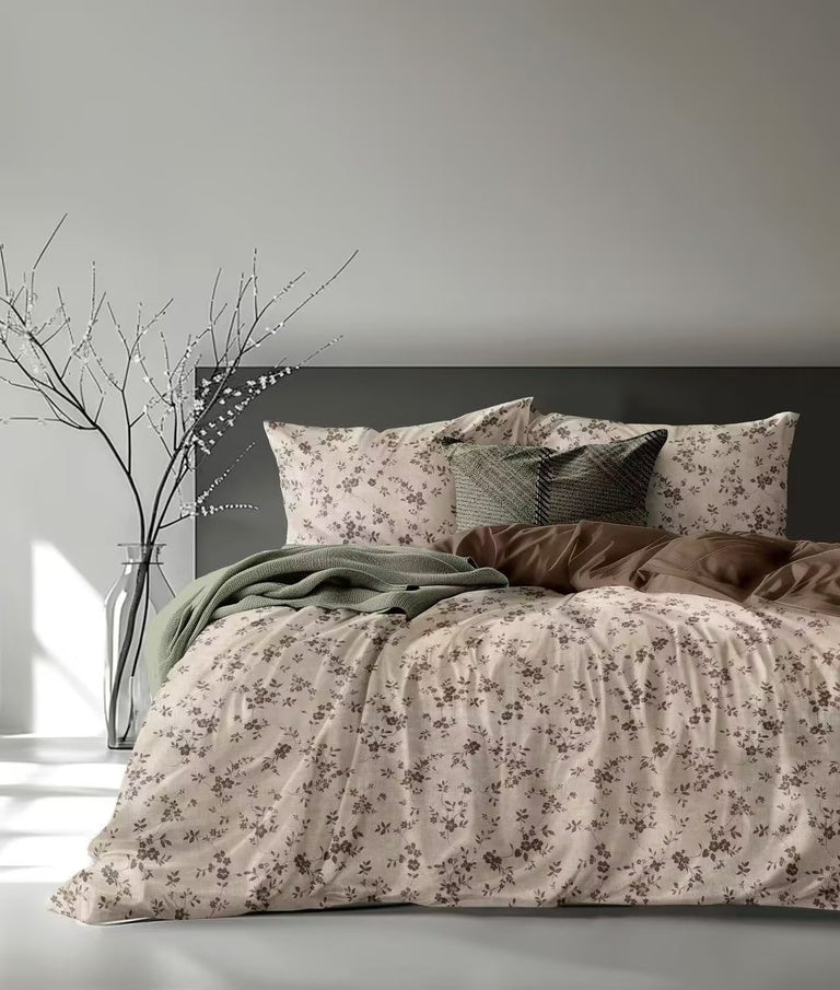 Sakura Comforter Set