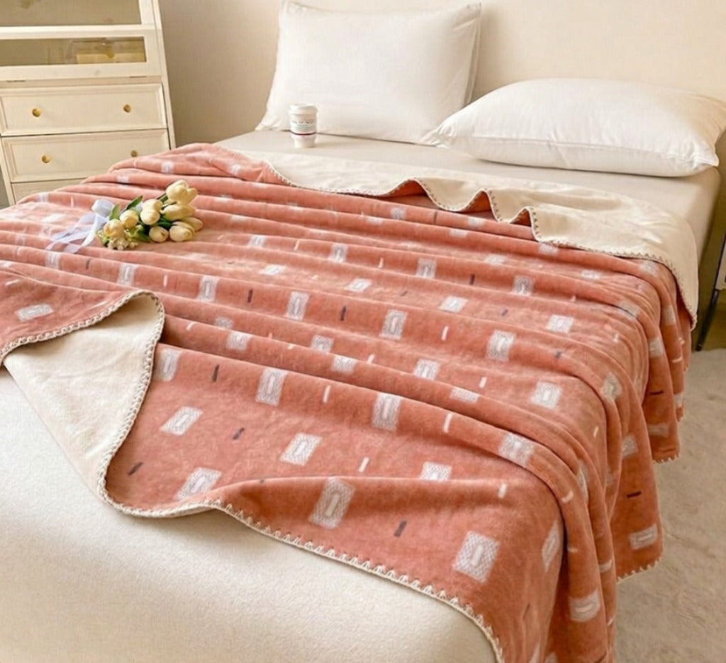 Mizuki Blanket