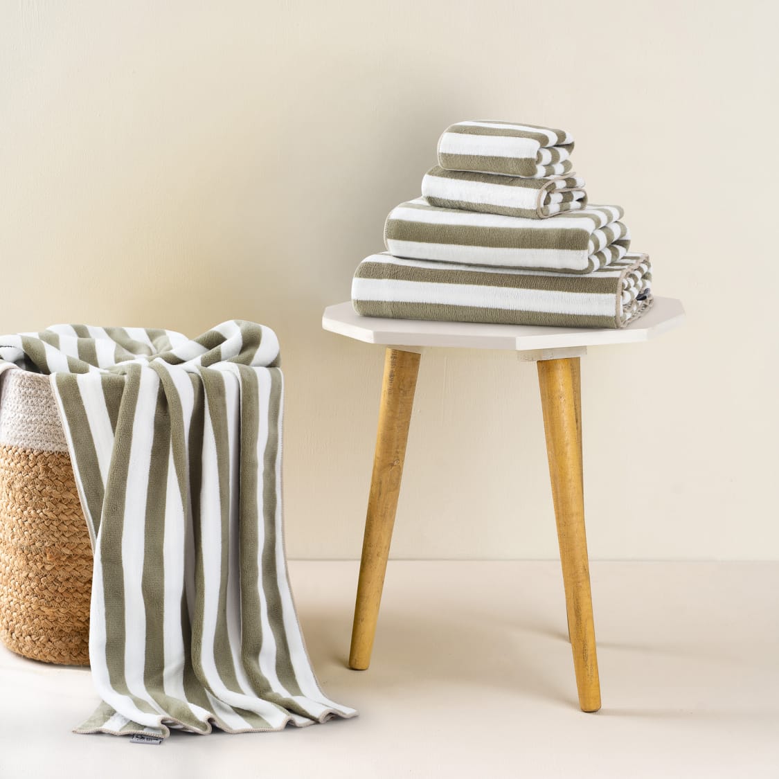 Zebra Bath Set – 4 Piece Towel Set